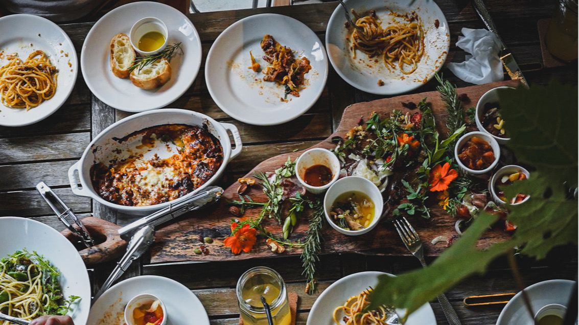 バレンタインデーはチョコだけじゃない!!世界は愛に溢れている!国別の愛を伝えるバレンタイン!